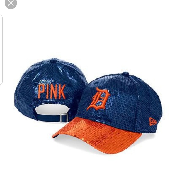 PINK Victoria's Secret Accessories - Victoria's secret Pink Detroit Tigers bling hat